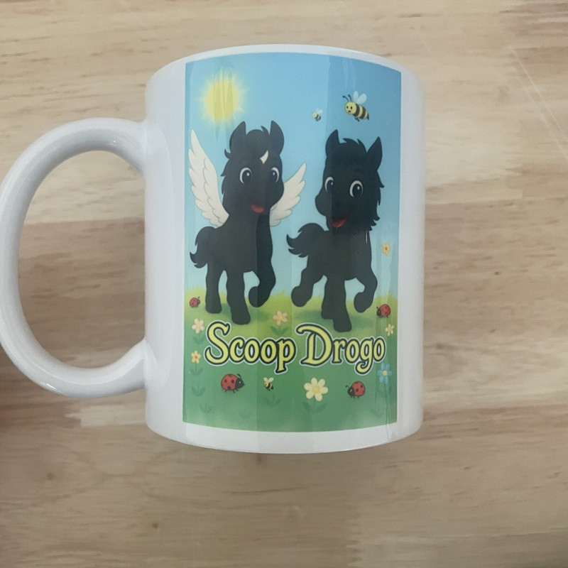Mug Commémoratif “Scoop & Drogo” – Ensemble pour l’éternité